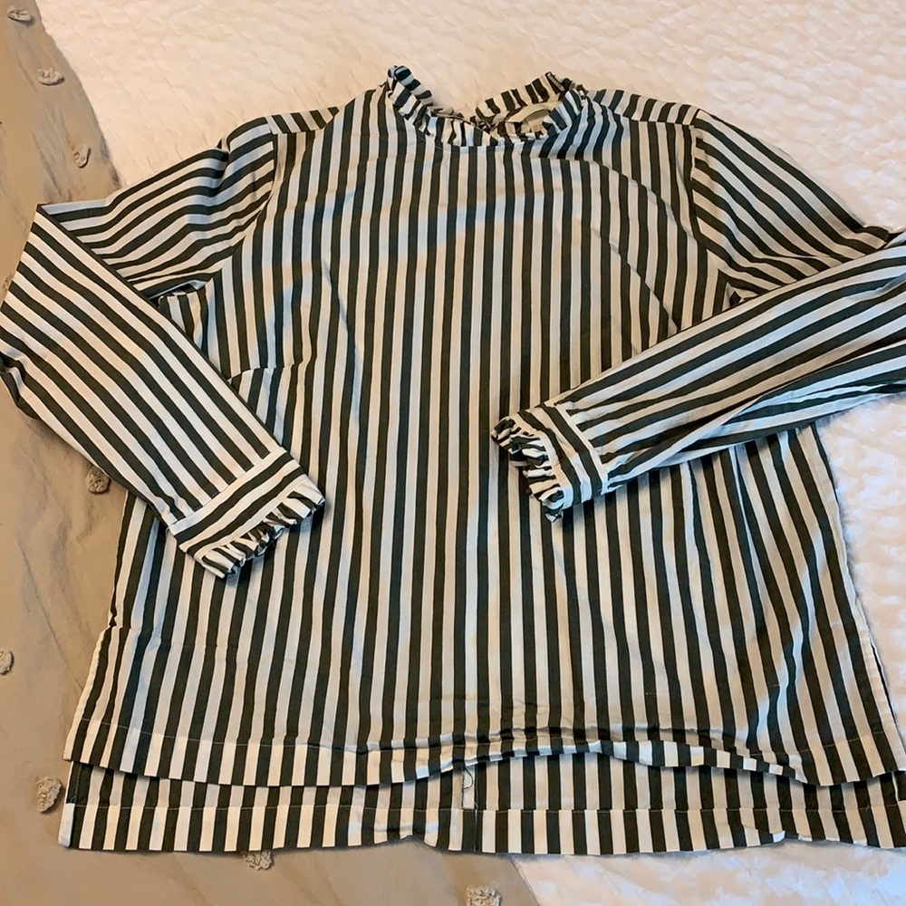h and m striped shirt